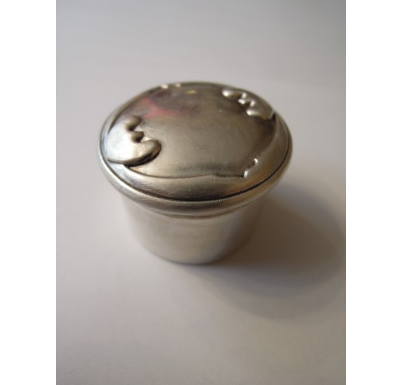 Sterling silver pill box or snuff box