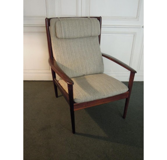 Fauteuil scandinave de Grete Jalk en palissandre