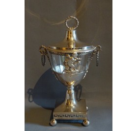 Dragees display stand in solid silver, Directoire period