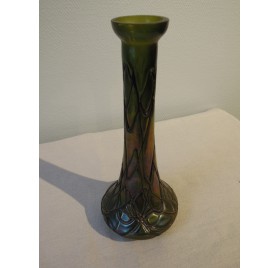 Bohemian vase in iridescent glass with threads, Loetz or Kralik style