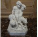 Sculpture en marbre blanc : Bacchus enfant, deux faunes et une panthère