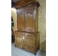 Buffet deux corps en chêne de Villedieu-les-Poêles