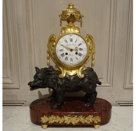 Louis XV style boar clock