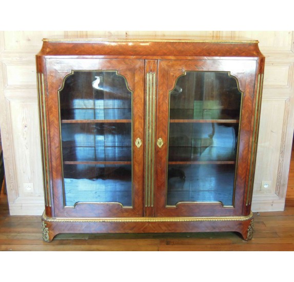 Breast high bookcase, french Regency, 18th c.