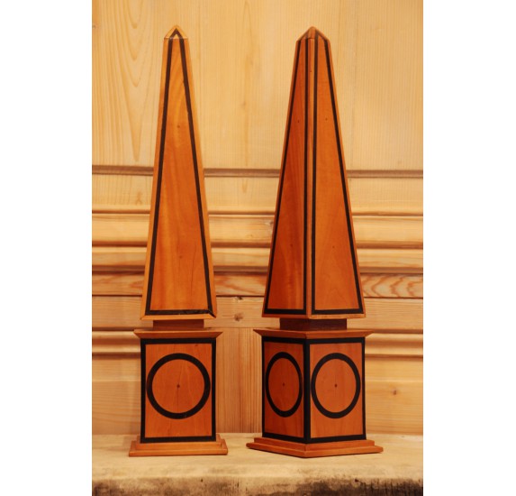 Pair of decorative obelisks