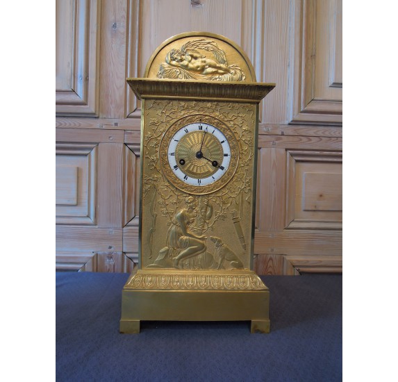 Gilt bronze one-eyed clock, allegory of fidelity, 19th century