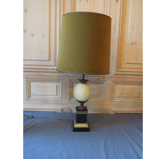 Lampe "oeuf d'autruche" par la maison Charles, XXème siècle.