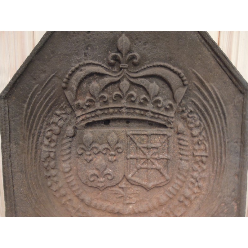 Plaque de cheminée en fonte aux armes de Louis XIII