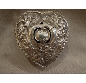 English Victiorian heart shaped box, sterling silver