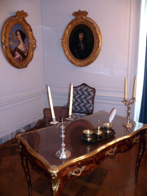 Cabinet de travail de Louis XIV à Chambord - copyright domaine national de Chambord